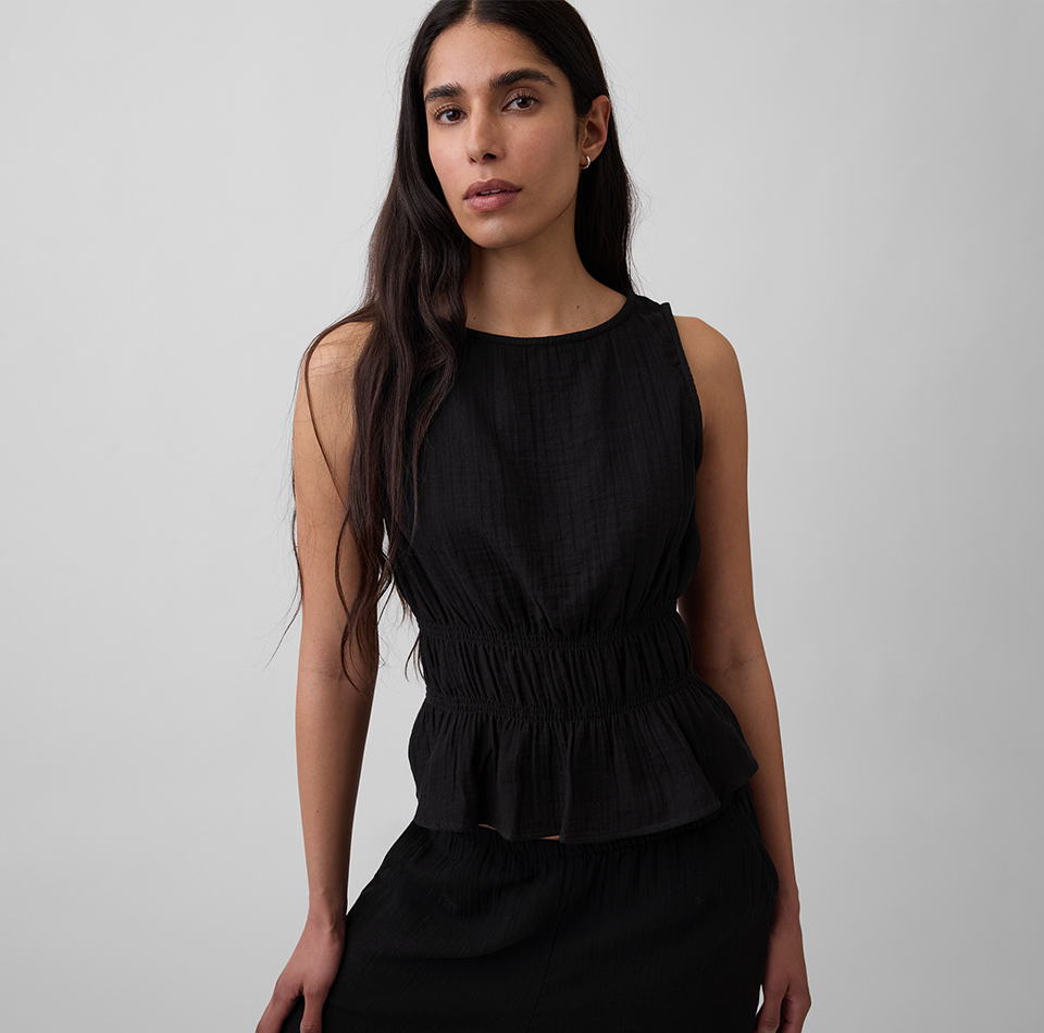 桜モチーフの春限定アイテム。